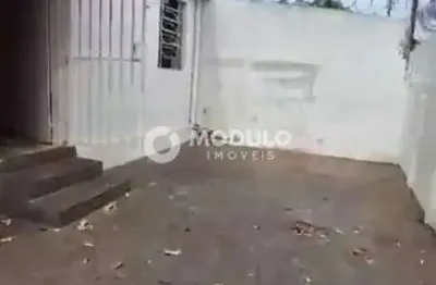 Casa comercial / residencial à venda, 3 quartos, martins - uberlândia/mg