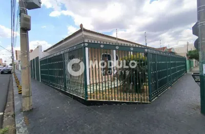 Casa residencial disponível para locação no bairro nossa senhora aparecida.