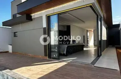 Casa residencial à venda, 3 quartos, 3 suítes, 2 vagas, jardim sul - uberlândia/mg