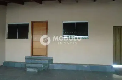 Casa residencial à venda, 2 quartos, 1 suíte, 2 vagas, jardim patricia - uberlândia/mg