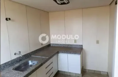 Apartamento com 1 quarto para alugar na Avenida Cesário Alvim, --, Centro, Uberlândia