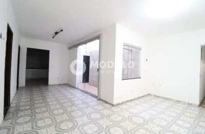 Casa residencial disponível para locação no bairro jardim patrícia.