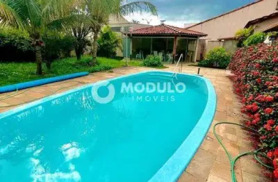 Casa à venda na Rua Doutor Lacerda, --, Vigilato Pereira, Uberlândia