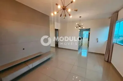 Apartamento disponível para locação no bairro alto umuarama.