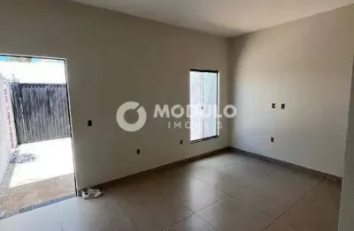 Casa residencial à venda, 2 quartos, 2 vagas, jardim canaa - uberlândia/mg