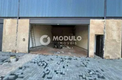 Loja comercial disponivel para locação no bairro morada da colina.