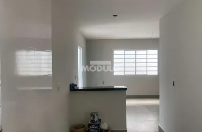 Casa residencial à venda, 3 quartos, 2 suítes, jardim holanda - uberlândia/mg
