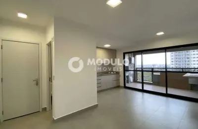 Apartamento com 3 quartos para alugar na Avenida Landscape, --, Jardim Sul, Uberlândia