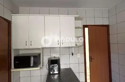 Apartamento com 2 quartos à venda na Rua Irajá, --, Patrimônio, Uberlândia