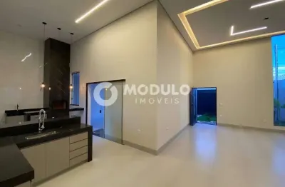 Casa residencial à venda, 3 quartos, 1 suíte, 6 vagas, novo mundo - uberlândia/mg