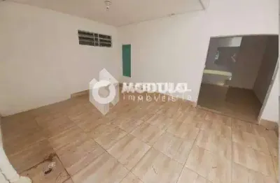 Barracão / Galpão / Depósito para alugar na Alameda Raul Petronilho Pádua, --, Granada, Uberlândia