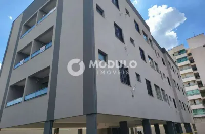 Apartamento com 3 quartos para alugar na Rua Caetés, --, Saraiva, Uberlândia