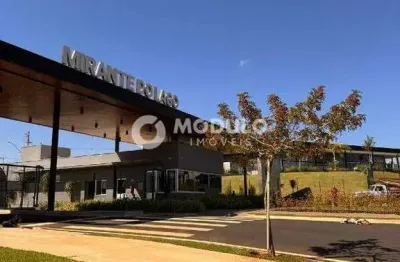 Casa em condomínio fechado à venda na Rua Reinaldo Alves Da Rocha, --, Loteamento Portal do Vale II, Uberlândia