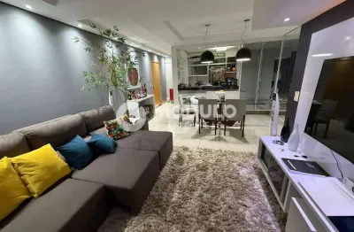 Apartamento com 3 quartos para alugar na Rua Senador Furtado, --, Tubalina, Uberlândia