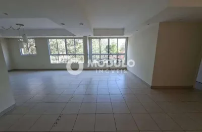 Apartamento disponivel para locação no bairro vigilato pereira.