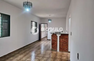 Casa residencial à venda, 4 quartos, 1 suíte, 4 vagas, martins - uberlândia/mg