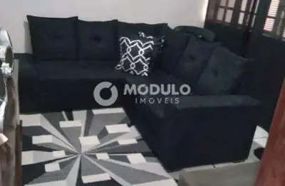 Casa residencial à venda, 3 quartos, 3 vagas, martins - uberlândia/mg