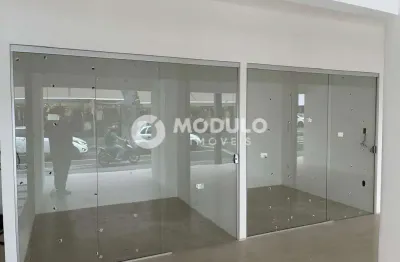 Ponto comercial para alugar na Avenida Floriano Peixoto, --, Centro, Uberlândia