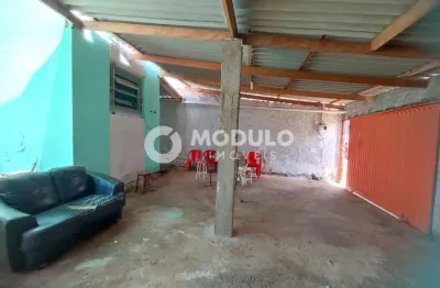 Casa residencial à venda, 2 quartos, 2 vagas, luizote de freitas - uberlândia/mg