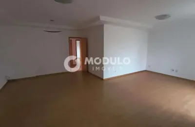 Apartamento disponivel para locação no bairro osvaldo resende.