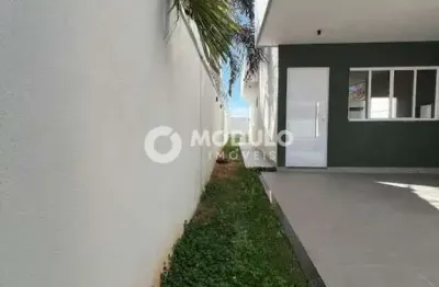 Casa residencial à venda, 2 quartos, 2 vagas, cidade jardim - uberlândia/mg