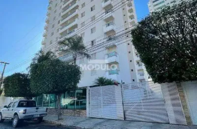 Apartamento com 4 quartos para alugar na Avenida José Zacharias Junqueira, --, Saraiva, Uberlândia