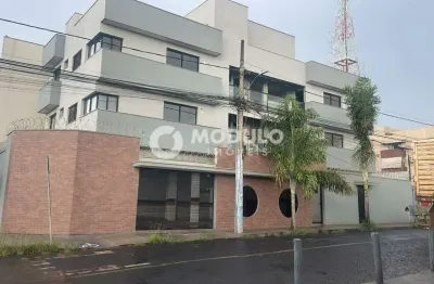 Apartamento à venda, 3 quartos, 1 suíte, 1 vaga, umuarama - uberlândia/mg