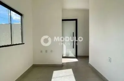 Casa residencial à venda, 3 quartos, 1 suíte, 2 vagas, jardim canaa - uberlândia/mg