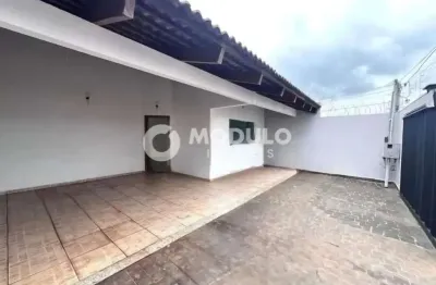 Casa comercial/residencial disponivel para locação no bairro cidade jardim.