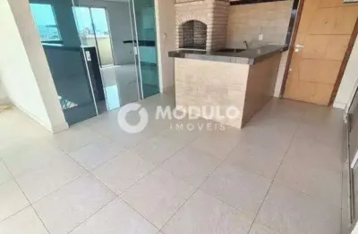 Cobertura duplex disponivel para locação no bairro brasil.
