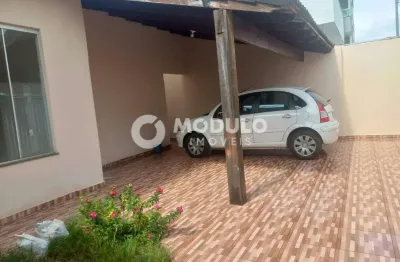 Casa residencial à venda, 3 quartos, 1 suíte, 3 vagas, alto umuarama - uberlândia/mg