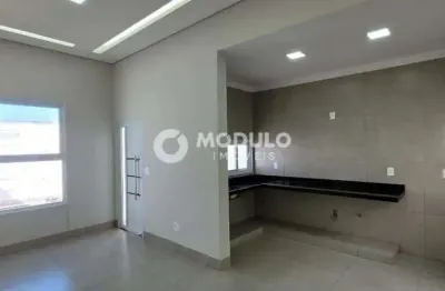 Casa residencial à venda, 3 quartos, 1 suíte, 2 vagas, verde umuarama - uberlândia/mg