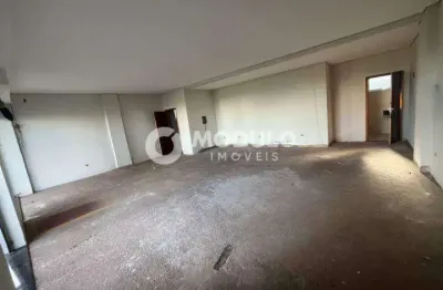 Galpão comercial disponivel para locação no bairro novo mundo.