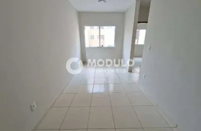 Apartamento disponivel para locação no bairro luizote de freitas.