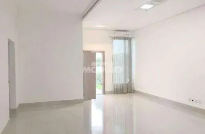 Casa com 2 quartos para alugar na Rua José Joaquim Francisco, --, Vigilato Pereira, Uberlândia