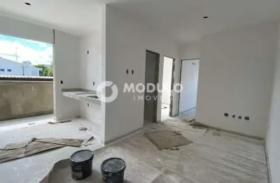 APARTAMENTO à venda, 2 quartos, 1 suíte, 2 vagas, Santa Mônica - Uberlândia/MG