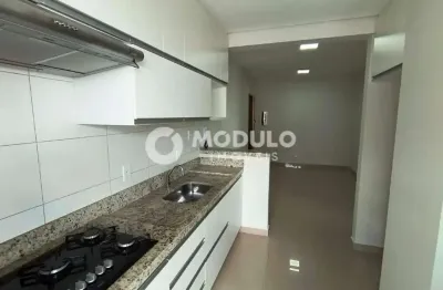 Apartamento com 2 quartos para alugar na Rua Alberto Alves Cabral, --, Santa Mônica, Uberlândia