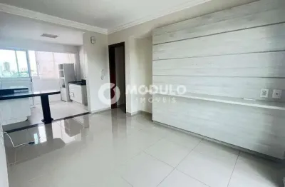 Apartamento com 2 quartos para alugar na Rua Benjamim Alves Santos, --, Saraiva, Uberlândia