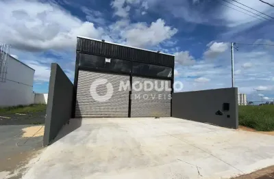 Galpão disponivel para locação no bairro residencial fruta do conde.