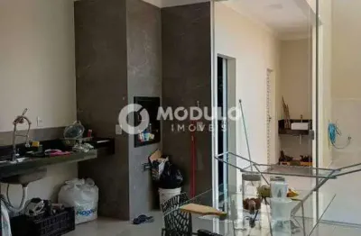 Casa residencial à venda, 3 quartos, 1 suíte, 2 vagas, jardim inconfidencia - uberlândia/mg