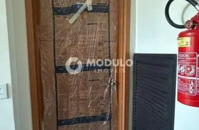 APARTAMENTO à venda, 2 quartos, 1 suíte, Tubalina - Uberlândia/MG