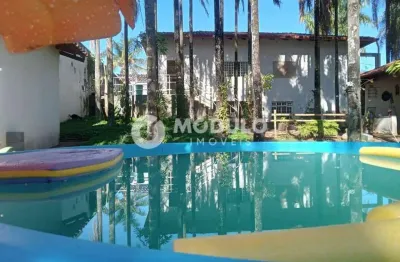 Casa residencial disponível para Locação no bairro Cidade Jardim.