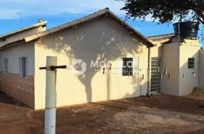 CASA RESIDENCIAL à venda, 3 quartos, 4 vagas, Jardim Brasília - Uberlândia/MG