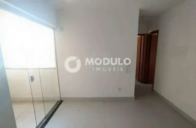 APARTAMENTO à venda, 2 quartos, 1 suíte, 1 vaga, GAVEA - Uberlândia/MG