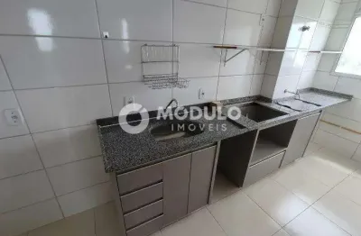 Apartamento com 2 quartos para alugar na Rua Carmo Gifoni, --, Martins, Uberlândia