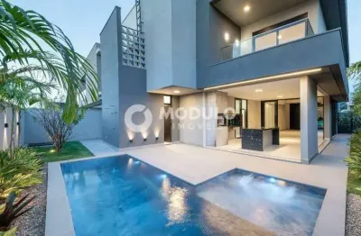 CASA DE CONDOMÍNIO à venda, 3 quartos, 3 suítes, 4 vagas, JARDIM SUL - Uberlândia/MG