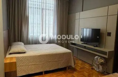 Apartamento com 1 quarto para alugar na Rua Olegário Maciel, --, Centro, Uberlândia