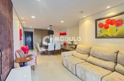 Apartamento disponível para locação no bairro Santa Mônica.