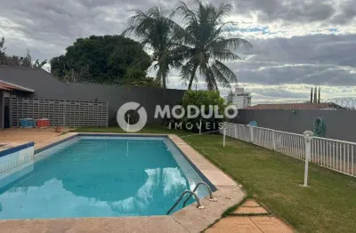 CASA RESIDENCIAL à venda, 3 quartos, 3 suítes, 10 vagas, MORADA DA COLINA - Uberlândia/MG