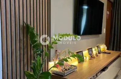 APARTAMENTO à venda, 2 quartos, 1 suíte, 1 vaga, Jardim Brasília - Uberlândia/MG